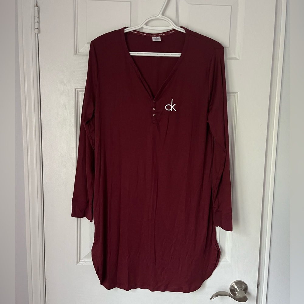 Calvin Klein Nightwear (Size L)